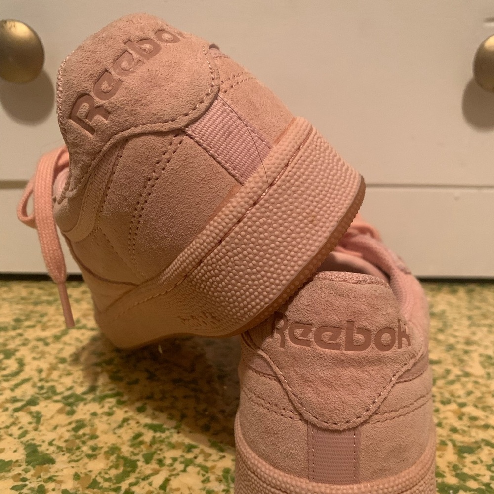 All pink Reebok club C low rise - Picture 3 of 4